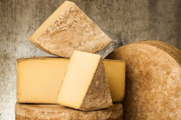 Gifts for the Vermont Cheese Lover