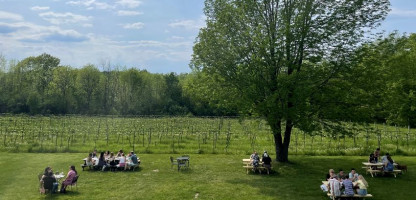 Dig In Outdoors With Local Sips & Bites