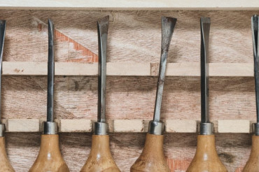 Small Tool Sharpening Demo at Smokey House Center | Open Farm Week 2021