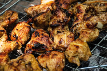 Chicken Cutting Workshop - Grill Ready Parts at Maple Wind Farm | Open Farm Week 2021