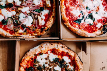 Pizza by the Pond | Blueberry Hill Inn