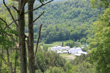 Hike & Learn at White River Land Collaborative | Open Farm Week 2021